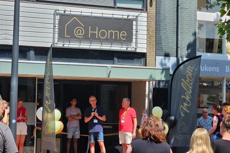 Opening huis voor jongeren en gezinnen in Drachten